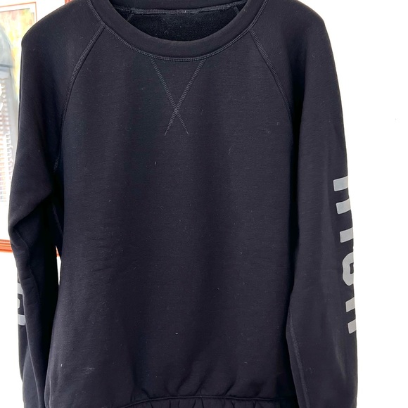 Lulu Lemon Home Stretch Crew - Picture 3 of 7